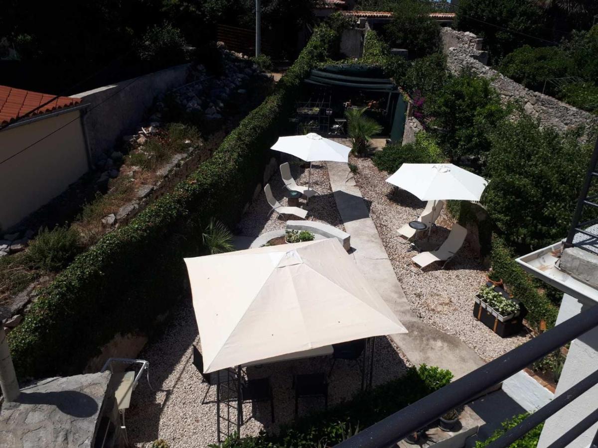 Apartments Petra 23 Мали-Лошинь Экстерьер фото